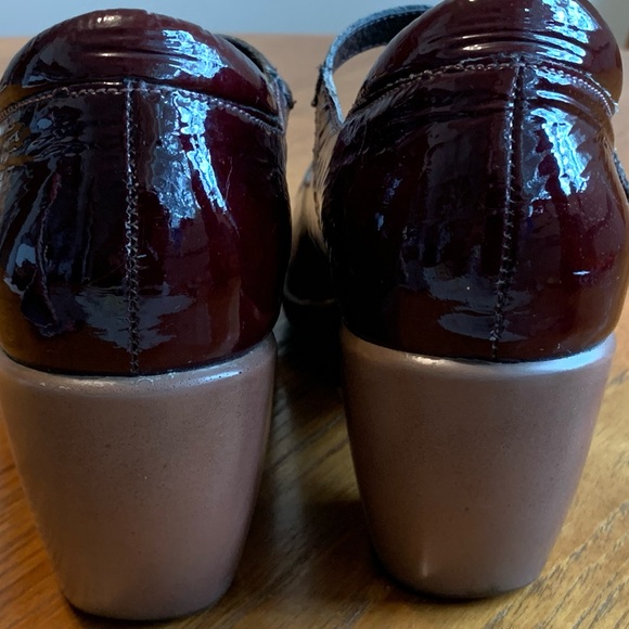 NAOT Pleasure Mary Jane Leather Heels Bow Strap Size 8 - Picture 3 of 9